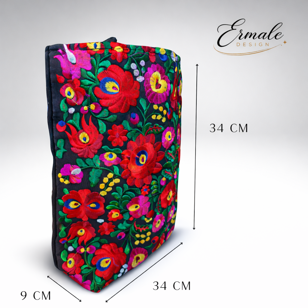 Ermale Design – Handtasche mit Blumen-Stickerei | Ungarisches Kunsthandwerk | 34×34×9 cm kleinblumig