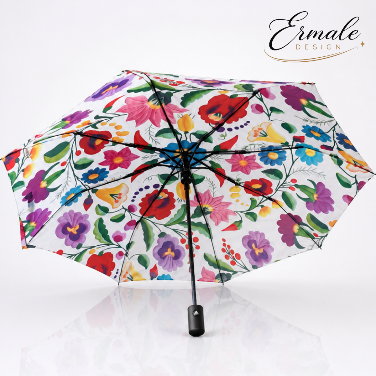 Eleganter Taschenschirm mit traditioneller ungarischer Stickerei - Bunte Blumenwiese